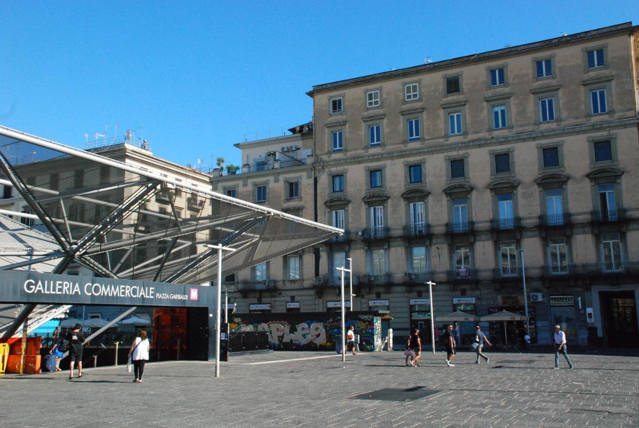 Hotel Garibaldi 136 Napoli Esterno foto