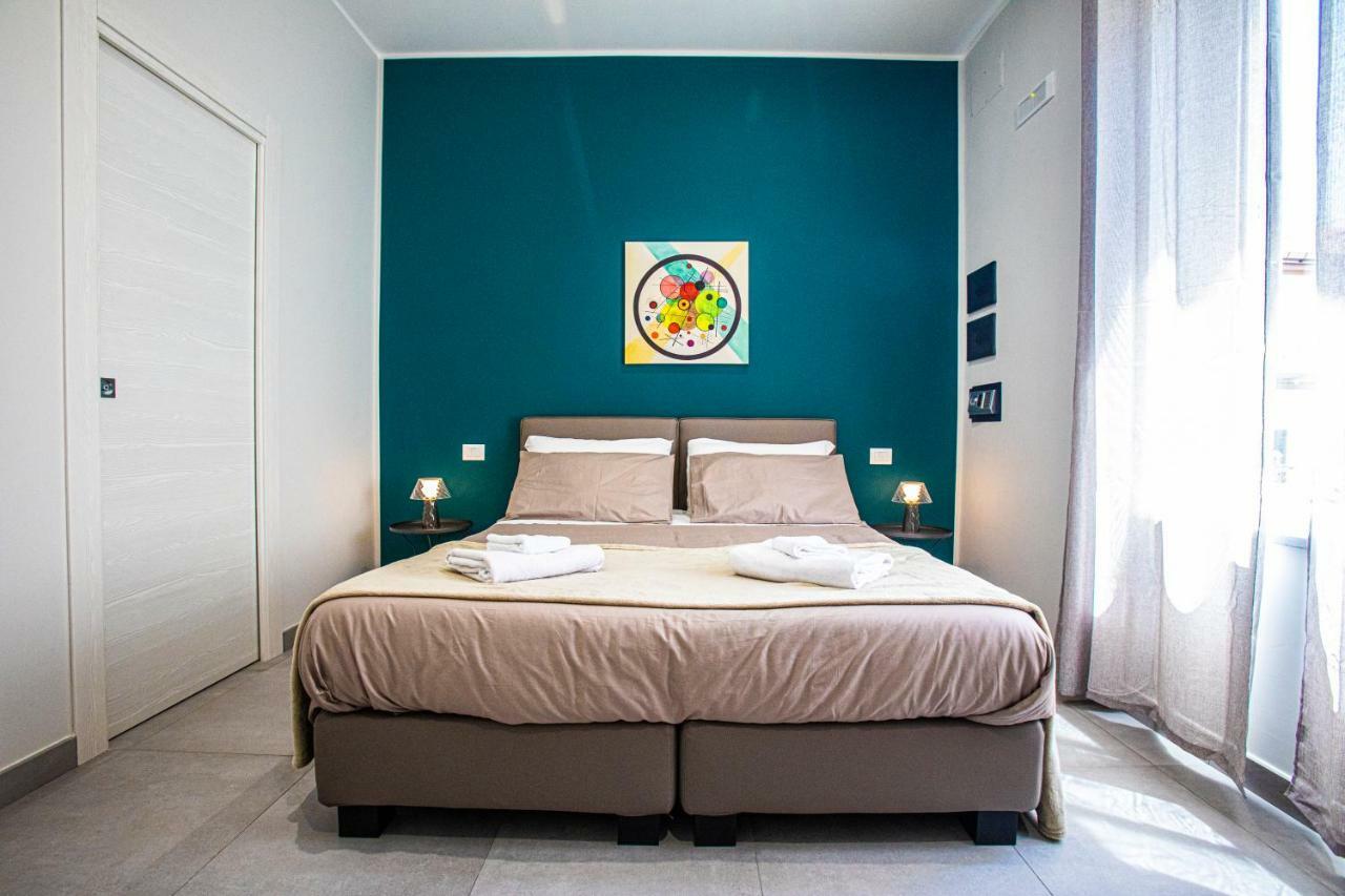 Hotel Garibaldi 136 Napoli Esterno foto